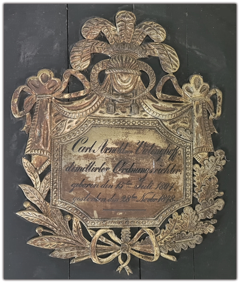 Kārļa Arnolda f. Fītinghofa piemiņas zīme Mazsalacas luterāņu baznīcā